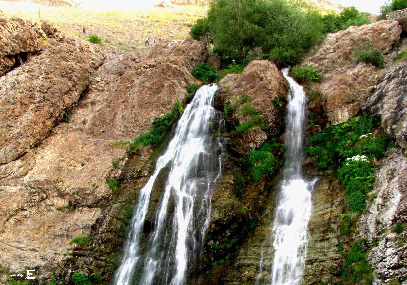 آبشار دوقلو کوه دربند تهران