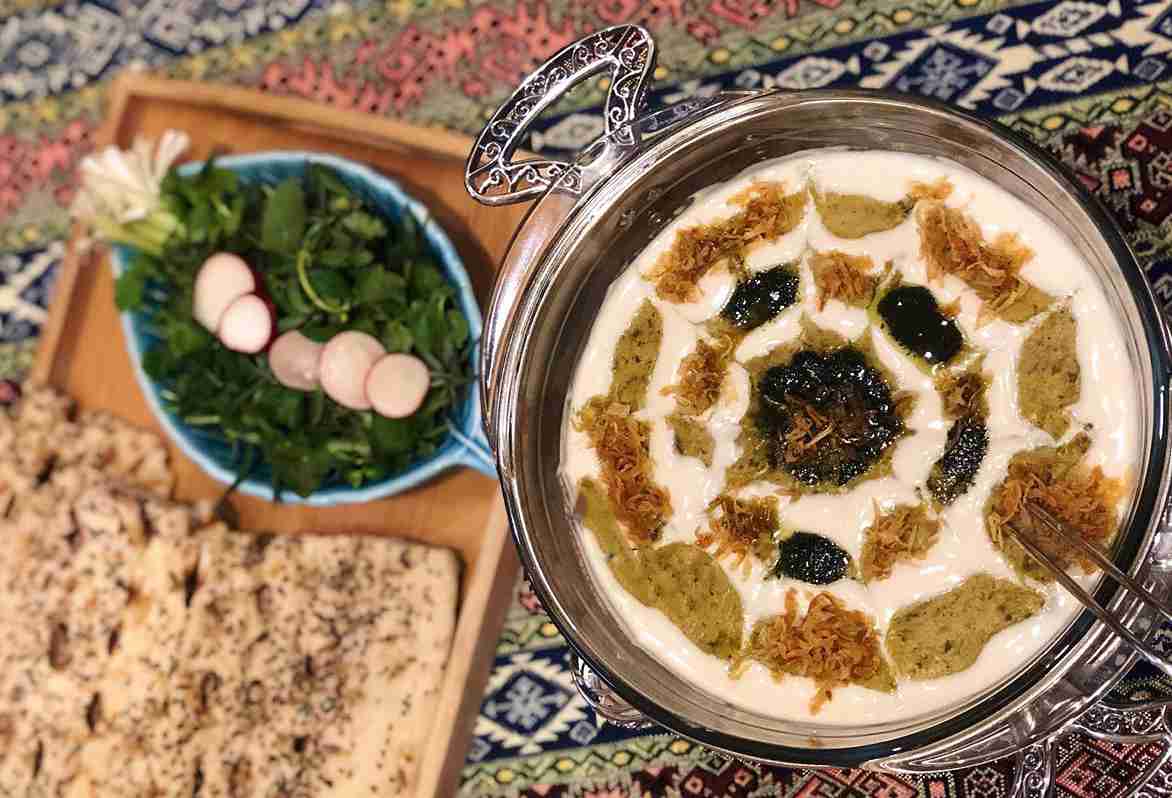 غذاهای سنتی کرمانشاه؛ آش دوغ